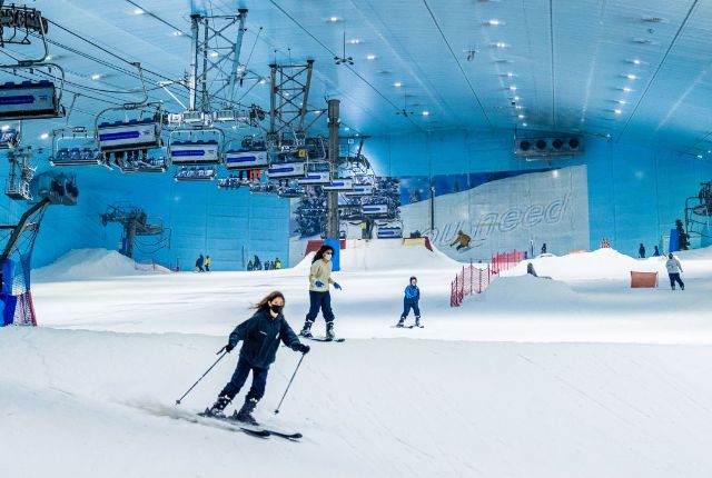Ski Dubai Ski Complex – Experience the Ultimate Skiing Adventure!